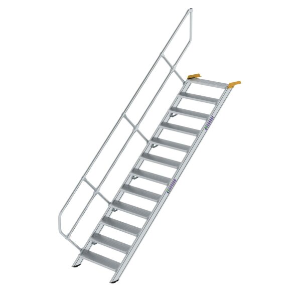 Treppe 45° Stufenbreite 800 mm 12 Stufen Aluminium geriffelt